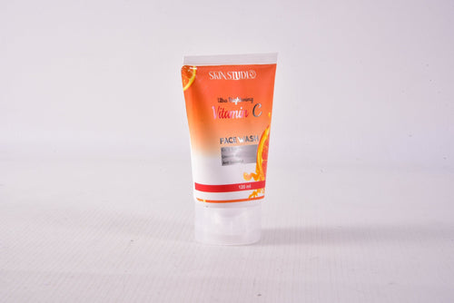 Vitamin C Face Wash - Skin Studio